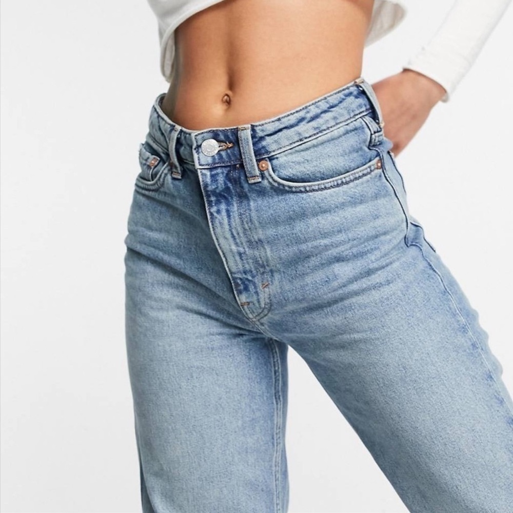 Weekday Seattle High Rise Jeans - Picture 2 of 14